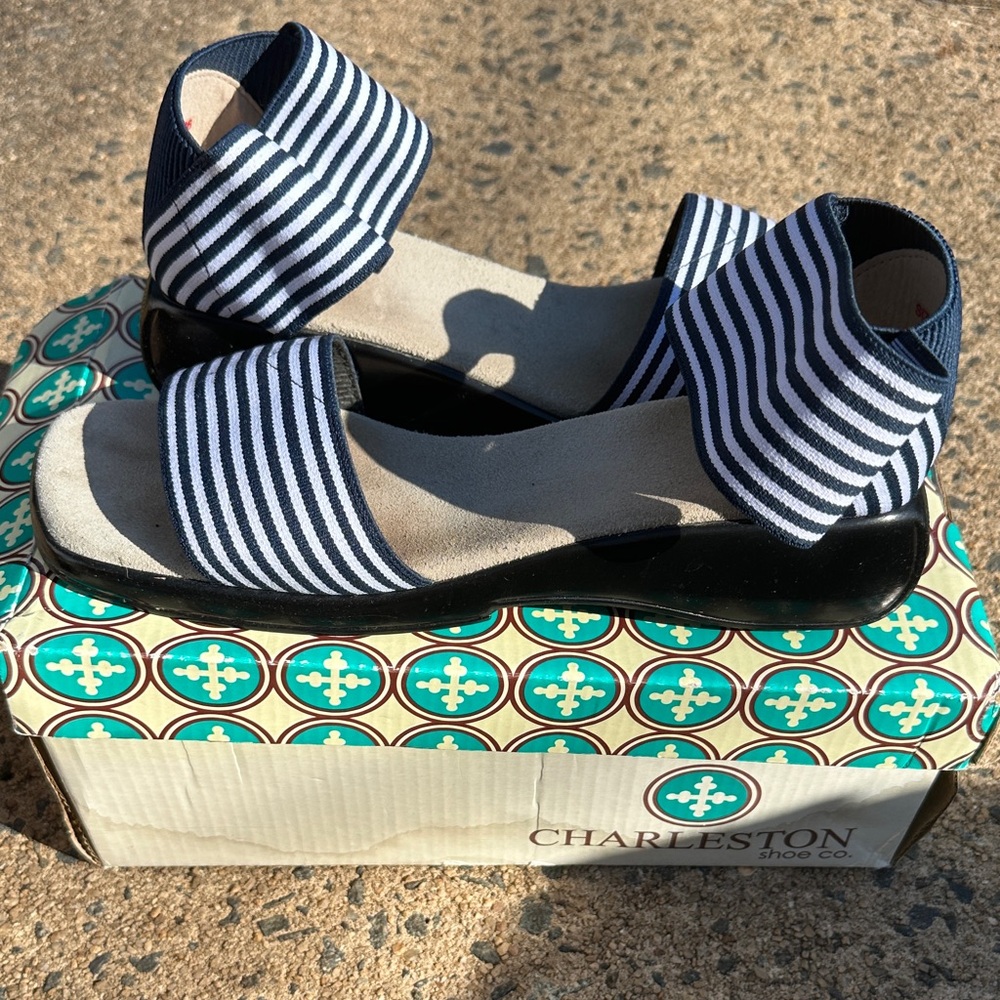 CHARLESTON SHOE CO. Navy and White Striped Sandals
